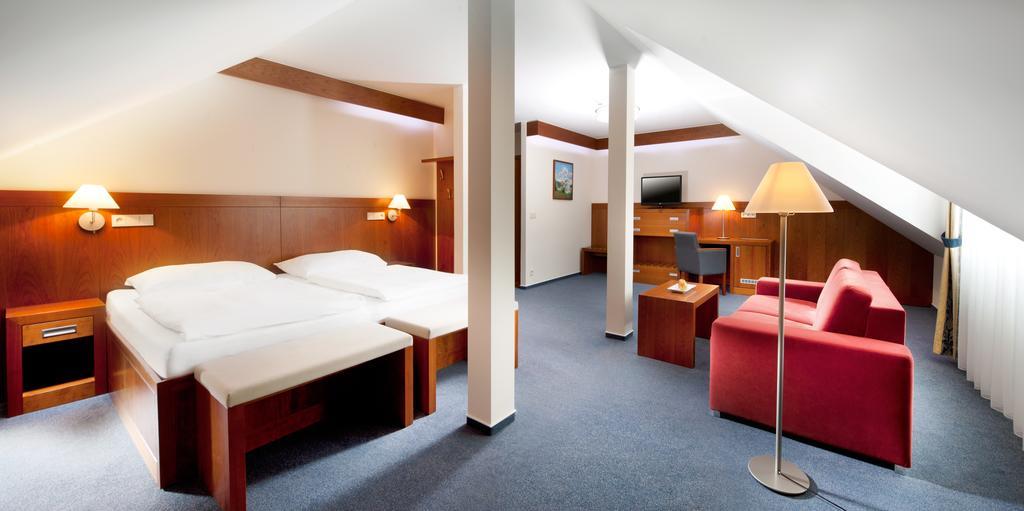 Hotel Reza Františkovy Lázně Eksteriør bilde